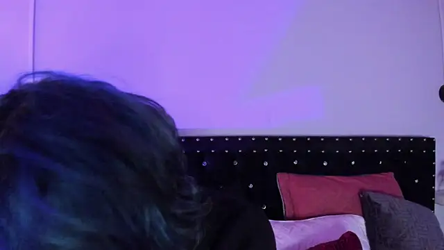 Ghosty Doll online show from September 26, 2025, 8:27 pm