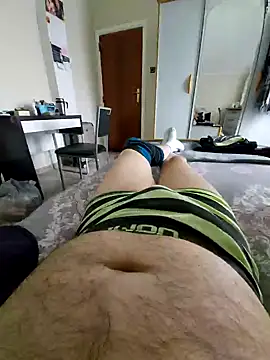 pascalino100 online show from September 26, 2025, 9:05 am