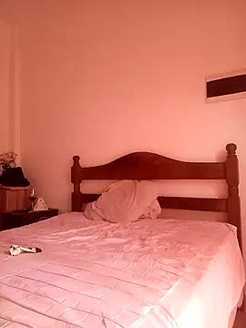 Loliluz 2095 online show from March 8, 2026, 8:34 pm