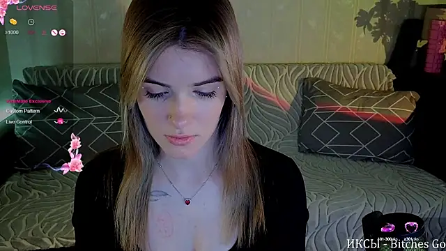 Snapshot of SpiceJessy chatting on March 2, 2025, 5:20 pm SpiceJessy online show from March 2, 2025, 5:20 pm