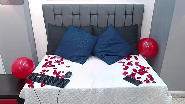 Snapshot of Venus_medussa chatting on February 14, 2025, 7:54 pm Venus medussa online show from February 14, 2025, 7:54 pm