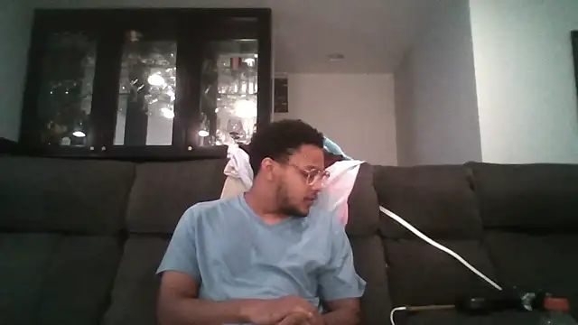 nintendogaymer69 online show from October 16, 2025, 4:43 am