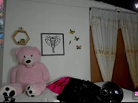 mykaelahoney online show from November 26, 2025, 5:07 am