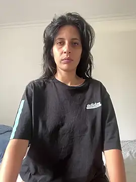 Snapshot of bellatrix25 chatting on February 10, 2026, 6:51 pm bellatrix25 online show from February 10, 2026, 6:51 pm