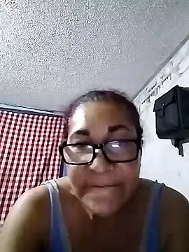 Snapshot of CafeCaliente69 chatting on January 19, 2025, 2:57 am CafeCaliente69 online show from January 19, 2025, 2:57 am