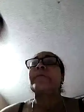 Snapshot of CafeCaliente69 chatting on January 14, 2025, 1:26 am CafeCaliente69 online show from January 14, 2025, 1:26 am