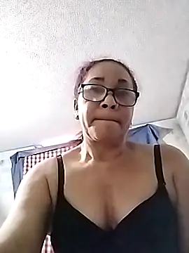 Snapshot of CafeCaliente69 chatting on January 11, 2025, 10:07 pm CafeCaliente69 online show from January 11, 2025, 10:07 pm