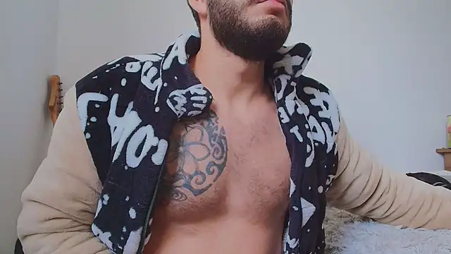 Snapshot of thomas_gun chatting on February 20, 2026, 3:25 pm thomas gun online show from February 20, 2026, 3:25 pm