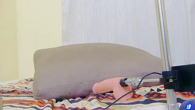 Snapshot of anneable chatting on January 7, 2026, 8:36 pm anneable online show from January 7, 2026, 8:36 pm