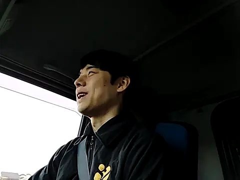 whitebriefboy online show from March 23, 2026, 9:14 pm