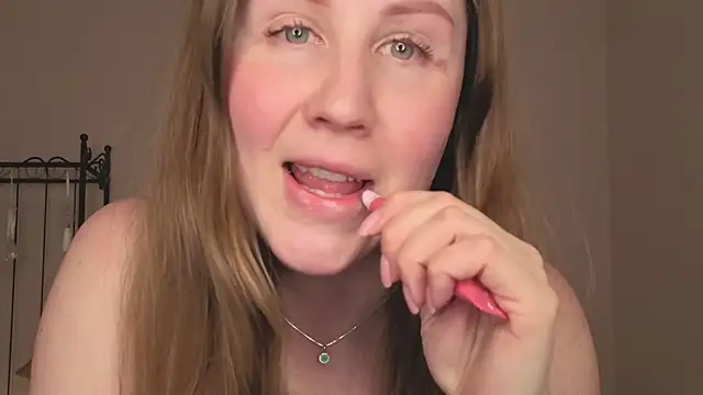 Helens love online show from March 16, 2026, 7:45 am