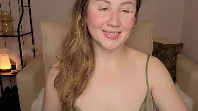 Helens love online show from October 25, 2025, 2:33 am