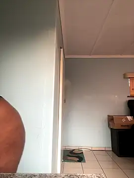 Candy Love 18 online show from September 15, 2025, 3:23 pm