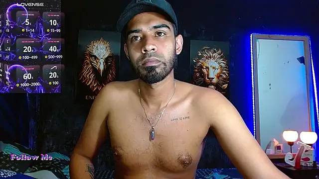 ryanse hot online show from October 17, 2025, 7:37 pm