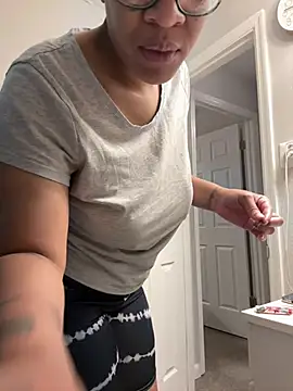 SexyHoneyRedd online show from July 1, 2026, 8:47 am