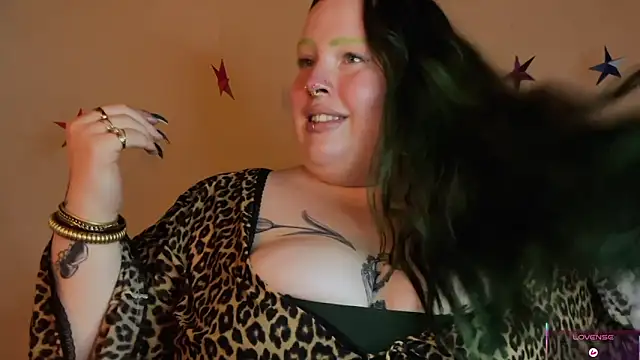 MissBika online show from April 4, 2026, 9:21 pm