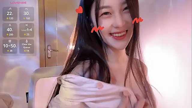 Snapshot of Sweet-Angel999 chatting on December 24, 2024, 2:12 pm Sweet-Angel999 online show from December 24, 2024, 2:12 pm