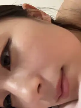 Snapshot of Sweet-Angel999 chatting on February 14, 2025, 1:29 pm Sweet-Angel999 online show from February 14, 2025, 1:29 pm