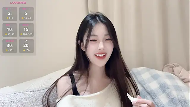 Snapshot of Sweet-Angel999 chatting on January 20, 2025, 2:36 pm Sweet-Angel999 online show from January 20, 2025, 2:36 pm