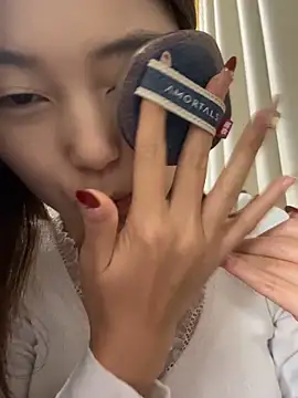 Sweet-Angel999 online show from December 17, 2025, 3:50 pm