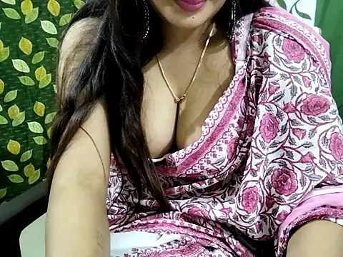 Snapshot of Aarvi_Arora chatting on March 2, 2025, 3:19 pm Aarvi Arora online show from March 2, 2025, 3:19 pm