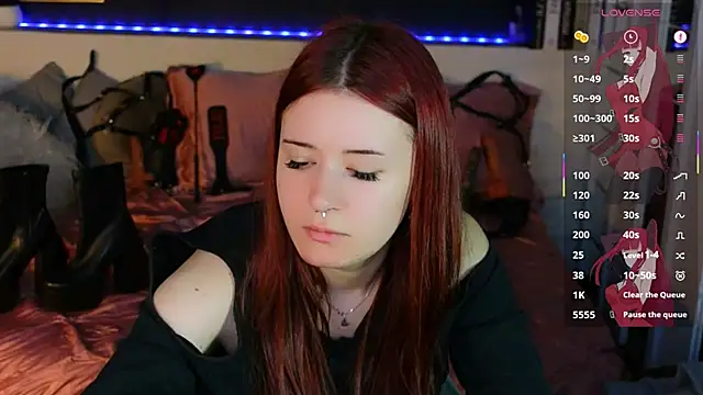 Snapshot of Lily_Moonlight chatting on June 12, 2026, 2:37 pm Lily Moonlight online show from June 12, 2026, 2:37 pm
