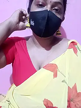 Snapshot of Renuma chatting on November 21, 2025, 12:20 am Renuma online show from November 21, 2025, 12:20 am