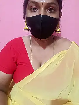 Snapshot of Renuma chatting on November 29, 2025, 9:31 am Renuma online show from November 29, 2025, 9:31 am