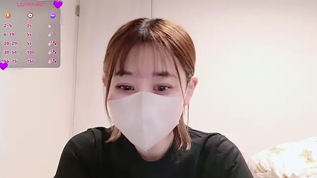 Snapshot of Mamu_Mamu_ chatting on October 15, 2025, 9:34 pm Mamu Mamu online show from October 15, 2025, 9:34 pm