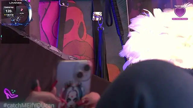 ZoeMesmerize online show from April 14, 2026, 2:00 pm