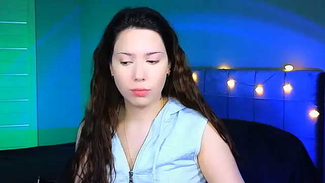 Stacy Gonzales  online show from March 20, 2025, 5:35 am