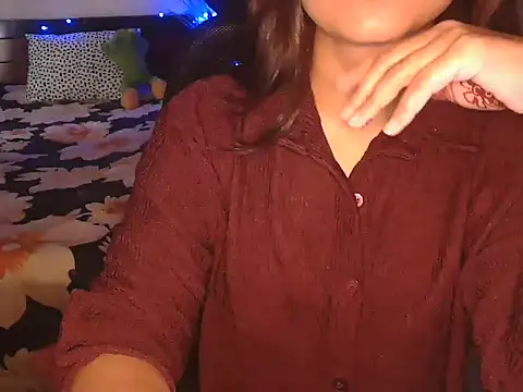 Snapshot of WildRuhi20 chatting on February 20, 2026, 5:37 am WildRuhi20 online show from February 20, 2026, 5:37 am