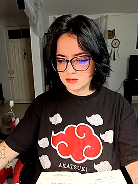 Lin-cute online show from March 19, 2025, 8:12 am