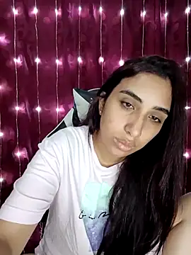 Snapshot of ifeelverywet_andhot chatting on April 30, 2026, 3:08 pm ifeelverywet andhot online show from April 30, 2026, 3:08 pm