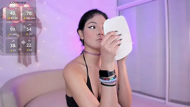 aisha sakina online show from October 7, 2025, 10:55 pm