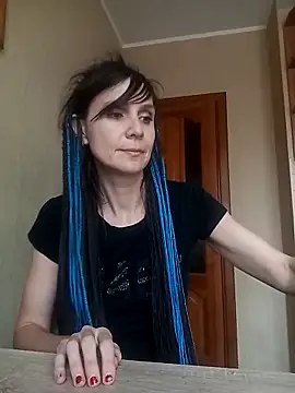 Francenia lolis online show from October 25, 2025, 10:47 am