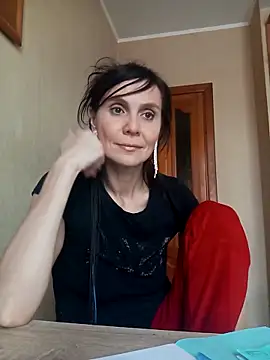 Snapshot of Francenia_lolis chatting on February 17, 2026, 10:23 am Francenia lolis online show from February 17, 2026, 10:23 am