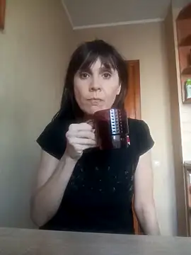 Francenia lolis online show from March 15, 2026, 7:26 am