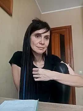 Snapshot of Francenia_lolis chatting on February 25, 2026, 9:09 am Francenia lolis online show from February 25, 2026, 9:09 am