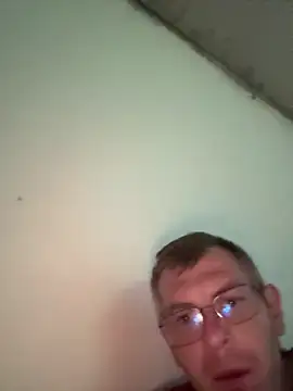 adrian90bi11 online show from April 26, 2026, 3:59 am