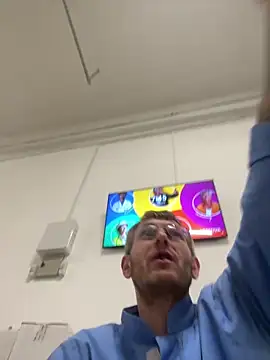 adrian90bi11 online show from April 6, 2026, 4:46 am