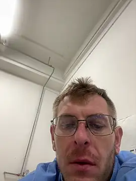 adrian90bi11 online show from March 24, 2026, 5:40 am