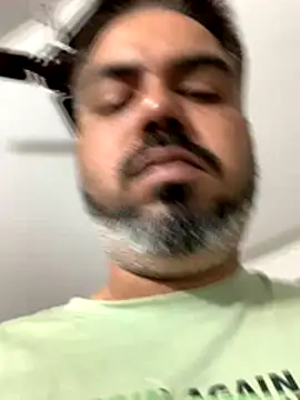 rags pussylicker online show from November 29, 2025, 4:29 pm