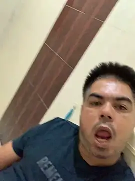 rags pussylicker online show from December 10, 2024, 4:56 am