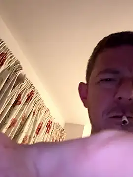 Snapshot of mrwright878787 chatting on February 12, 2025, 2:24 am mrwright878787 online show from February 12, 2025, 2:24 am