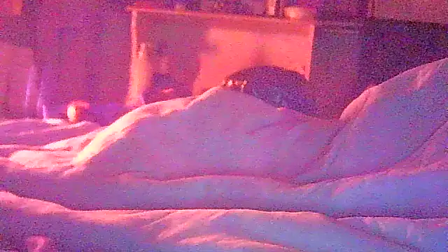 Snapshot of DI4MOND_FIR3 chatting on December 2, 2025, 8:05 am DI4MOND FIR3 online show from December 2, 2025, 8:05 am