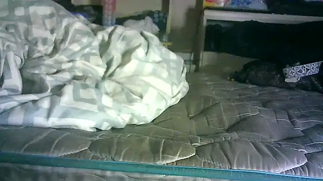 Snapshot of DI4MOND_FIR3 chatting on May 17, 2026, 10:48 am DI4MOND FIR3 online show from May 17, 2026, 10:48 am