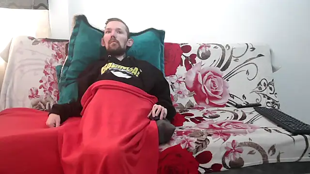 Sophia and Thomas online show from April 14, 2026, 3:17 pm