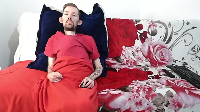 Sophia and Thomas online show from January 15, 2026, 9:18 pm