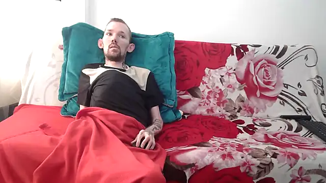 Sophia and Thomas online show from March 15, 2026, 8:38 pm